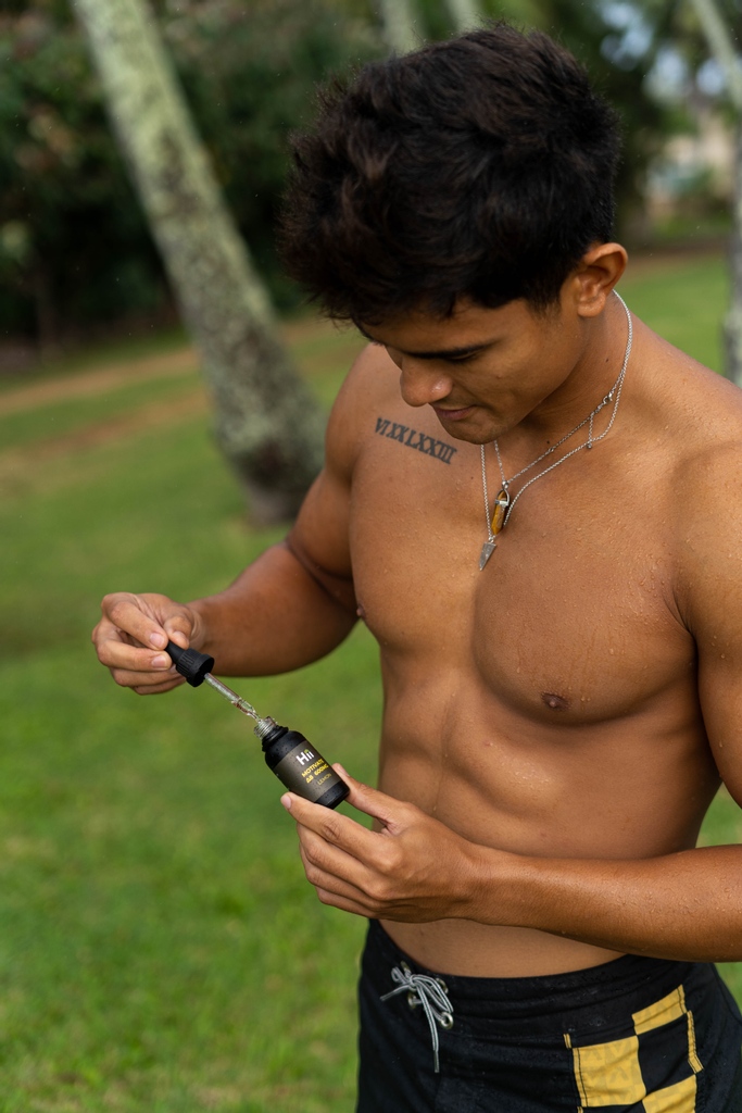 HiiStick's tweet photo. At Hii Stick, you can get all the physical and emotional benefits that Delta 8 has to offer right now.

Now is the time to get your Hii Motivate Tincture.

Shop now, https://t.co/Dl7MVCKYby 🔗
.
.
.
.
.
#optimize #mentalhealth #delta8 #deltaeight #tincture #mctoil #healthyinspo https://t.co/TIvscqEGe6