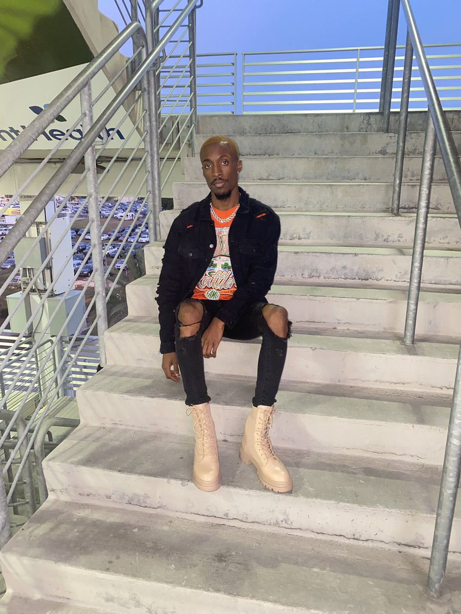 ericthepharoah's tweet photo. let me update my media https://t.co/pMuhc3mzZs