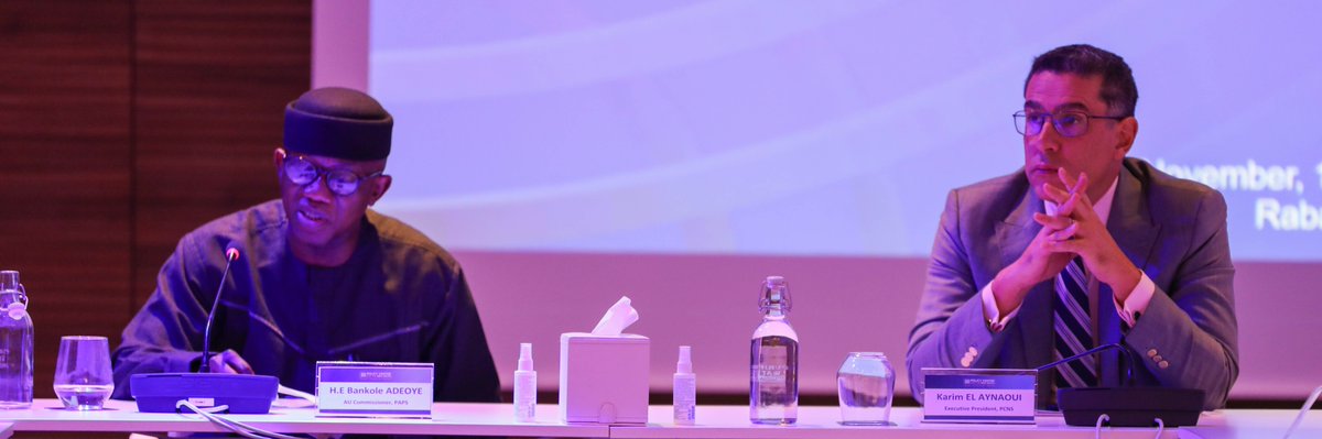 Last week, we organized 8 discussions on current &amp; major topics with international experts. Throwback to last week's events in pictures, in this thread 🧵.

Let's start with our debate on #Morocco's new development model, &amp; the visit of H.E. Ambassador <a href="/Bankole_Adeoye/">Amb. Bankole Adeoye</a>, <a href="/AUC_PAPS/">African Union Political Affairs Peace and Security</a>.