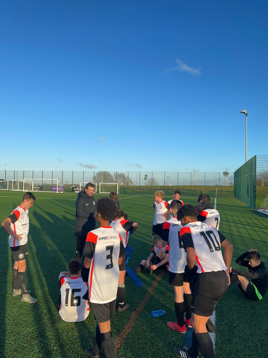 TUacademy_sdc's tweet photo. Today our #PDAHigh school team put in valiant display but sadly were knocked out the @SchoolsFootball cup against a very good @thomashardye team losing 3-2. #GoodEffortLads https://t.co/jioSkW7qa8
