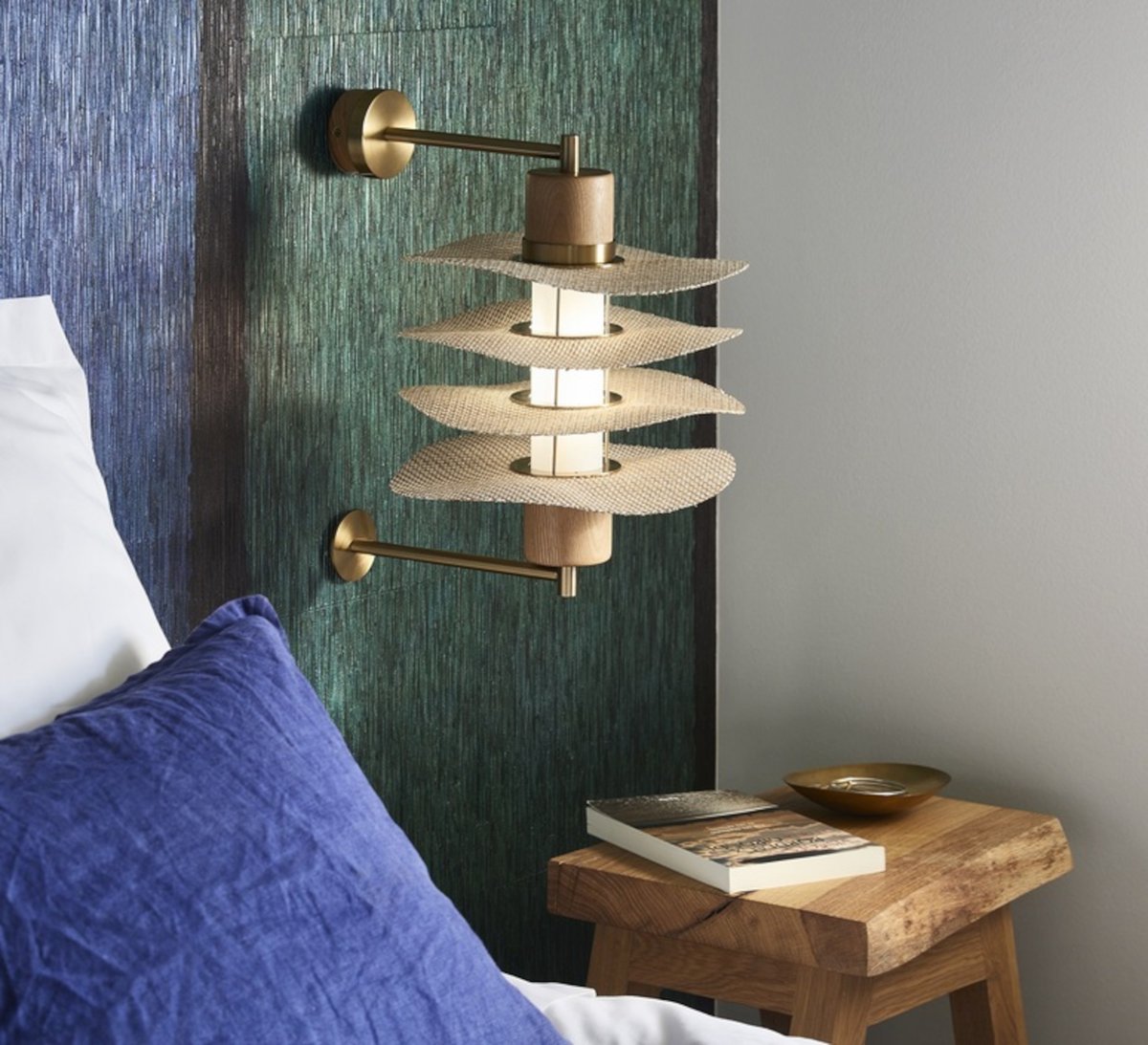 flaxlinenhemp's tweet image. 🎁[#LinenCrush] Découvrez la nouvelle gamme éco-responsable de luminaires : RIVAGE by #MarketSet en #Varian®. 🌱
Inspirés des paysages océaniques 🌊, ces #luminaires en #lin prennent la forme d’ondulations travaillées avec la technique du thermoformage.