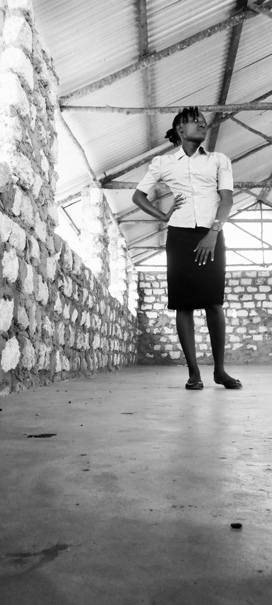 Jackiemungai_'s tweet photo. I looked at a desolate hall this afternoon and for a minute imagined it full of learners seated in groups quenching their thirst for #functional_literacy.
I imagined that that was one of the #learning halls.
I visualized the future of @BeLitKe. https://t.co/SZD6C36jKy