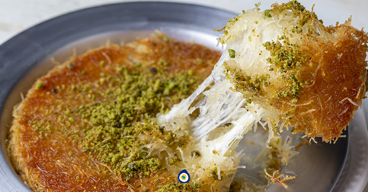 AnatoliaToronto's tweet photo. Kunefe with sizzling hot syrup on the top will double your enjoyment of the night. Try it with Turkish Coffee.

#kunefe #dessert #hot #anatolia https://t.co/vYy6ndeFpW