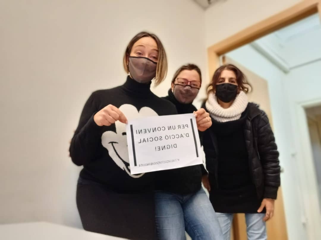 PLluita's tweet photo. Avui finalitzem aquesta campanya de denúncies i dimecres comencen les aturades als centres de treball.

Per un Conveni d'Acció Social digne, mobilitza't! 

#tercersectorenlluita https://t.co/rROhIcvvcz