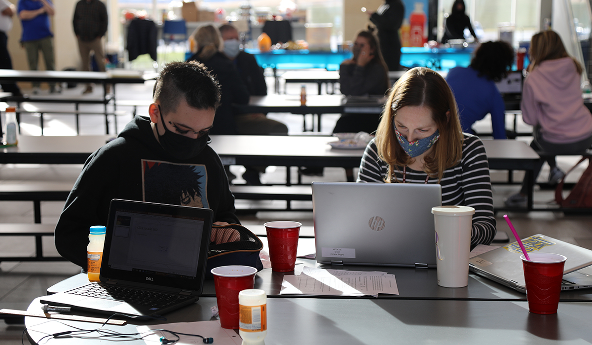 USD475's tweet photo. Today, @junctioncity_hs students and staff are dedicating their first day of Thanksgiving Break to Turkey Tutoring! 🦃📚💻 #BeBoldBeBlue #ThriveIn475 https://t.co/cBGWwOk4tI