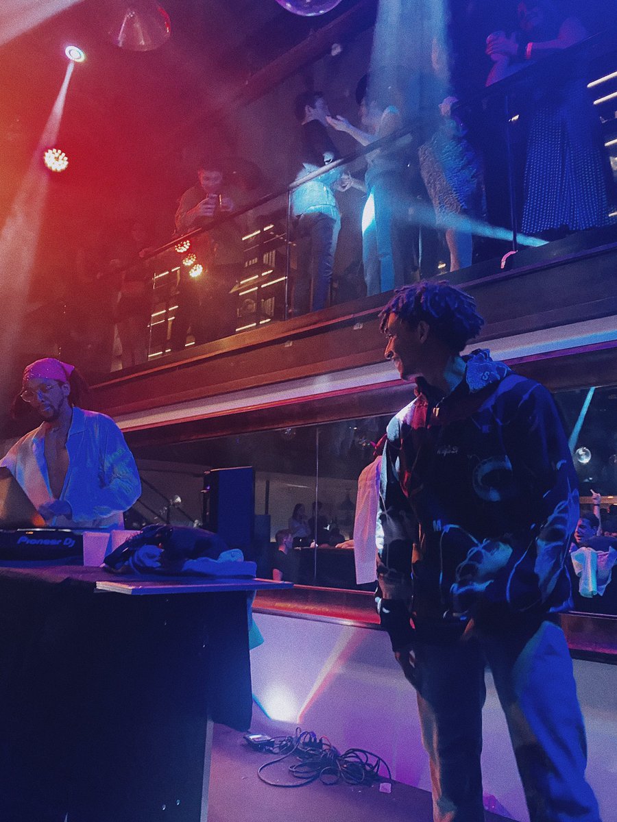 DanielDartiste's tweet photo. Play this shit in the club for me, for me https://t.co/oA1j8yiOOv
