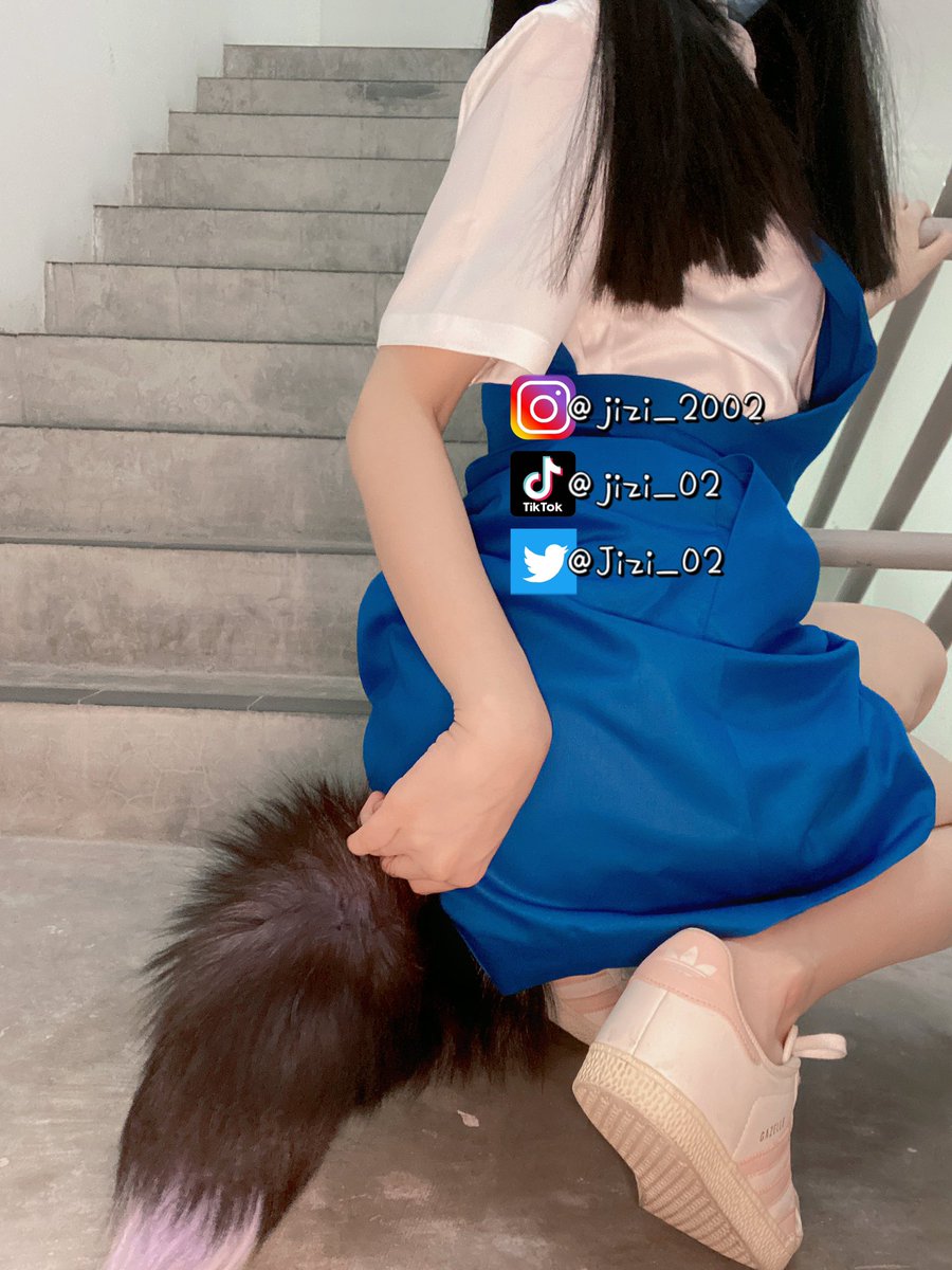 福利姬JZ姬子🇲🇾｜Onlyfans creator分享的黄推图片2 - 网红私拍内容