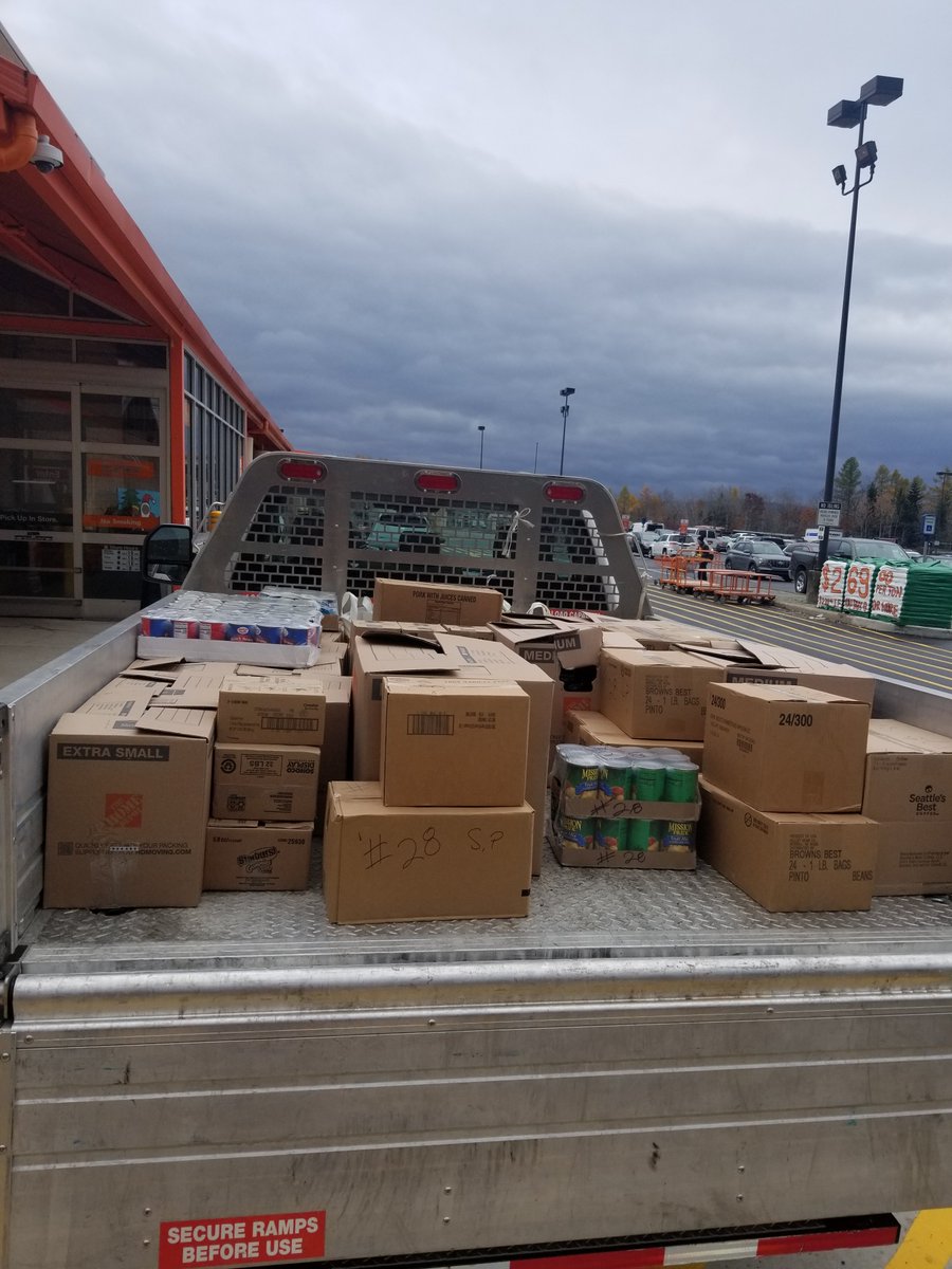 Lexxi Lawrence tweet media