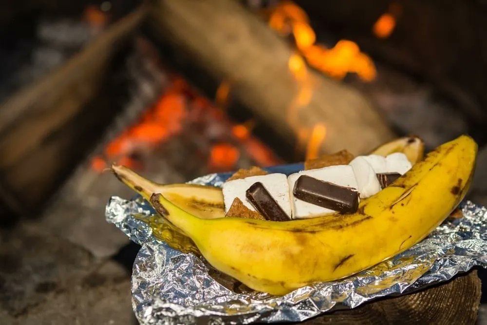 CampingRoadTrip's tweet photo. What's your go-to campfire dessert?
Here's a few ideas: https://t.co/5nsWxRaeUC #camping #campingrecipes #camplife #campfirelife #rving #rvtips https://t.co/3blJoMFhub