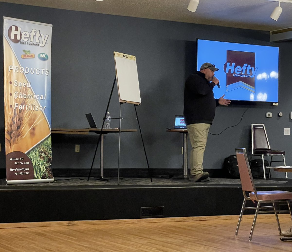 Grower Meeting in Harvey ND! <a href="/SeedHefty/">Hefty Seed Hurdsfield & Wilton</a> <a href="/HeftySeed/">Hefty Seed Company</a>