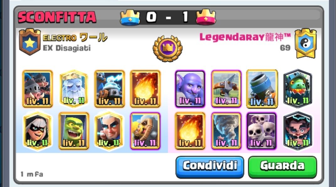 Simoodeco's tweet photo. @LegendarayCR Bro what the heck was that damn 🤣 https://t.co/R8NJt6mv1o