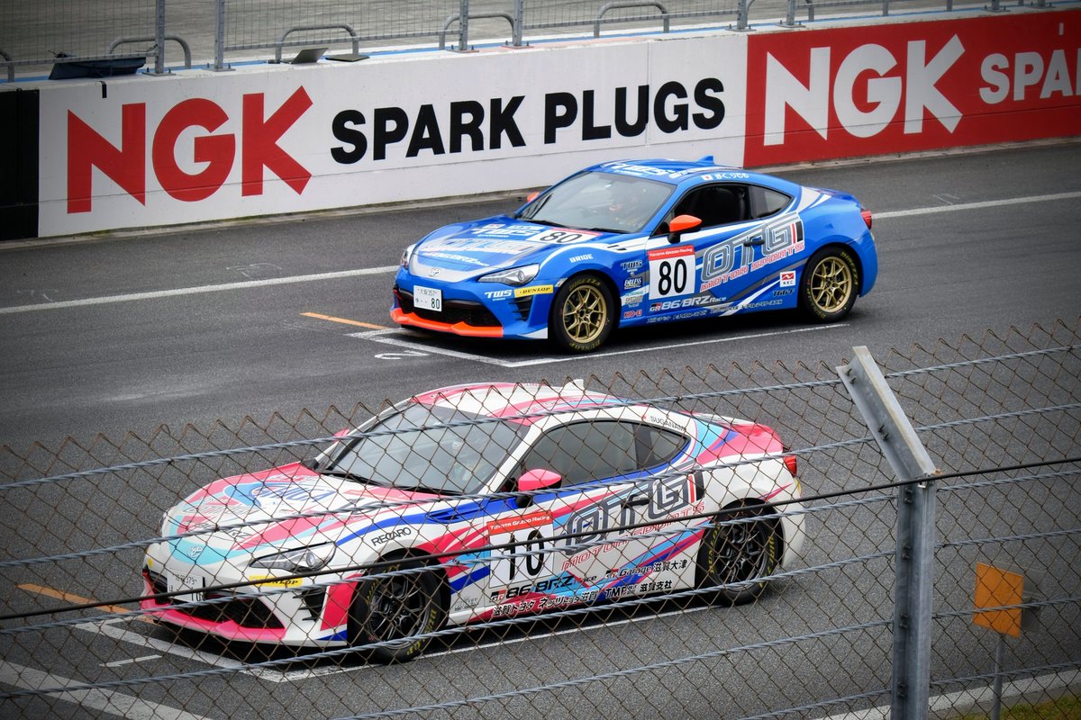 917kji's tweet photo. 86/BRZレース最終戦(86STYLEwithBRZ)の様子⤴️

その6📸🏁

#86BRZレース 
#富士スピードウェイ 
#86stylewithbrz 
#OTG
#TWS
#五十川ちほ(@Chiho1128_i ) https://t.co/WU550p6iSL