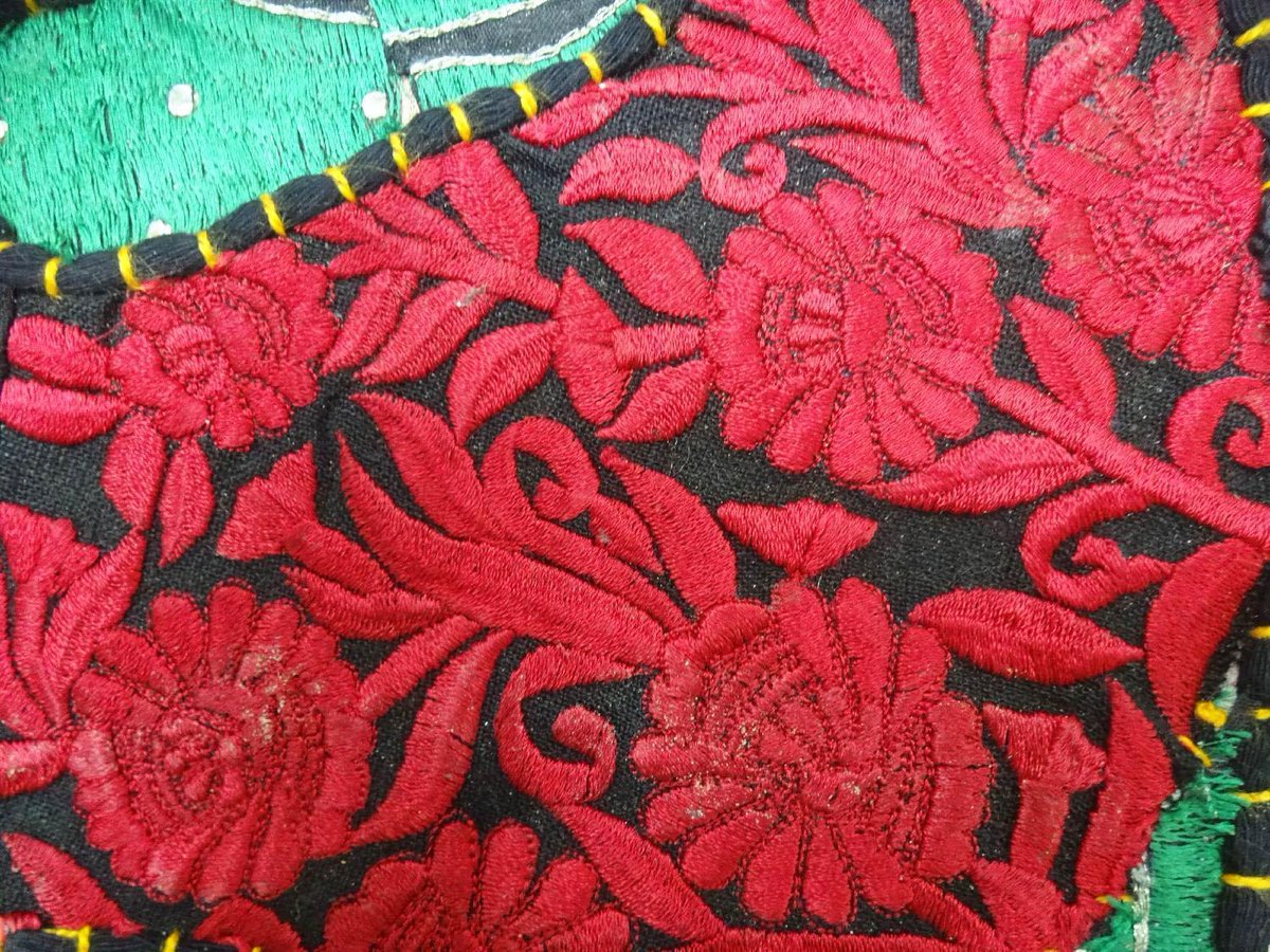 www_hutse_com's tweet photo. #handmade #onlineHandicrafts #hutse #indian #handicraft #ebay #tapestry #wallHanging #wallart #homedecor #vintage #wallart #photography #happy #fashion #newyork #amor #artist #trending #FB #instagood #patchwork #christmastime #TG03
https://t.co/687Yqpdrxm https://t.co/IkSsJXlAhv