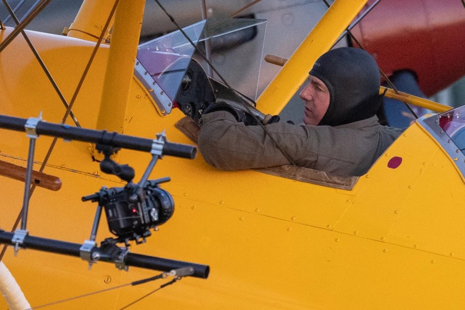 fanlove77's tweet photo. ‼️New ‼️
Tom today in Duxford filming Mission Impossible 8

#TomCruise #filming #MissionImpossible8 #FanPage #lover #NEWS #NewPhotos #movie #actionmovie https://t.co/GXQqqlq0nl