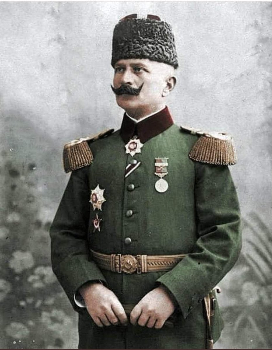 akifplt's tweet photo. Vefatının sene-i devriyesinde Medine kahramanı, Çöl Kaplanı Ömer Fahreddin Paşa'yı rahmet ve minnetle anıyoruz.
Ruhu şad, mekanı cennet olsun. https://t.co/xkjO4JpI2j