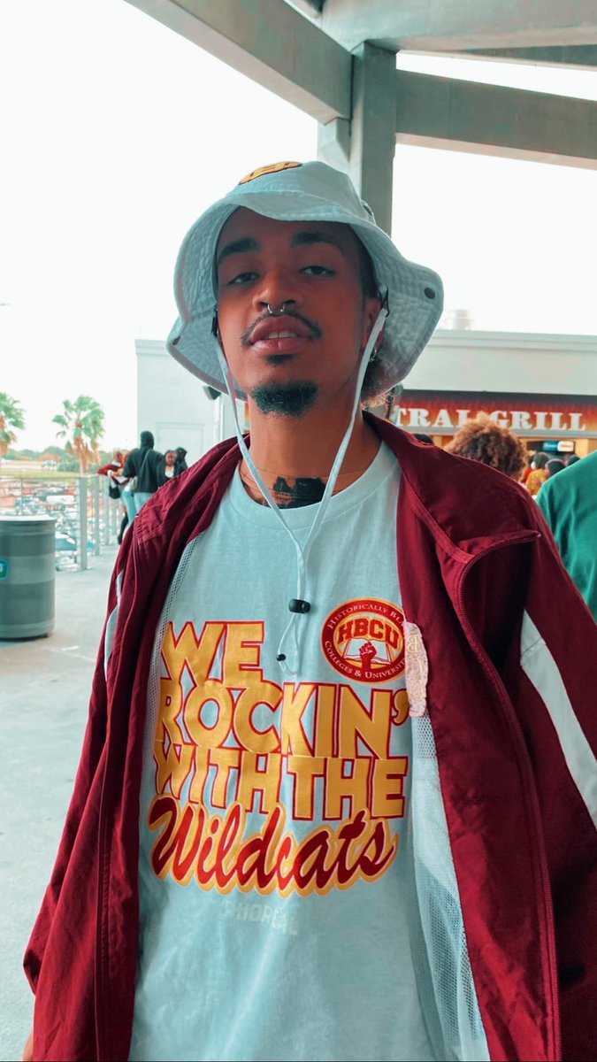 me_yes_today's tweet photo. Classic was a classic vibe for sure, one for the books, I know my team won even if we didn't๐ฏ๐ฅ I love yall!!!
.
.
.
#floridaclassic #bcu #bethune #cookman #bethunecookman #marymcloudbethune #campingworld #Orlando #icon #iconpark #iconparkorlando #floridaclassicweekend https://t.co/gVS5EgpwZo
