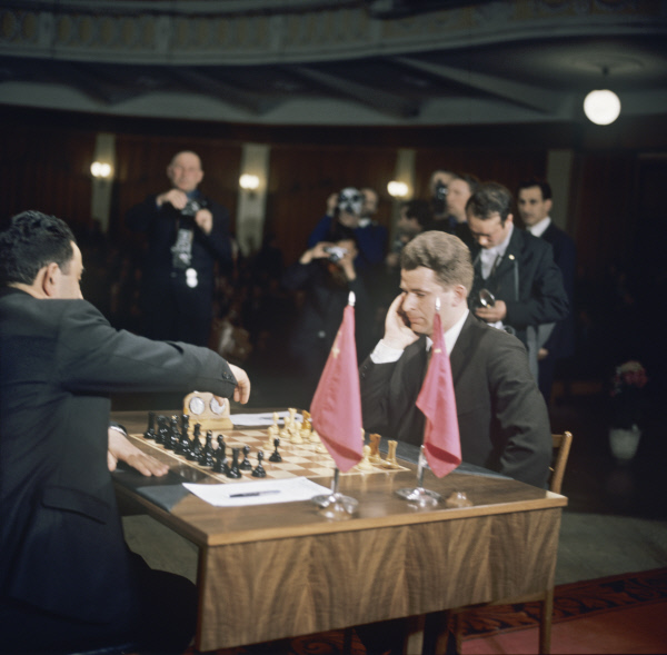 Douglas Griffin on X: World Champion Tigran Petrosian in play during the  11th game of his first title match v. Boris Spassky, at the Estrada Theatre  in Moscow, 4th May 1966. (Photo