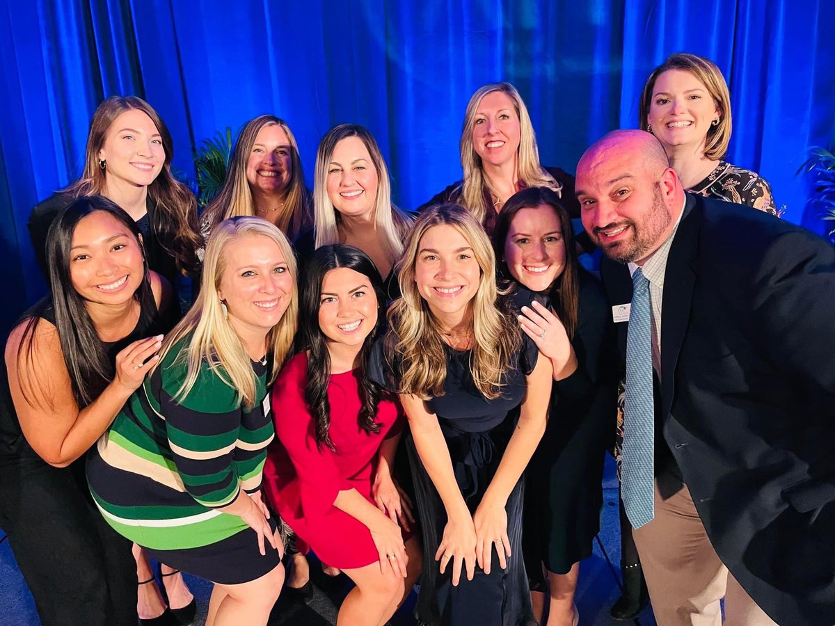 AFPJax's tweet photo. Let's give our National Philanthropy Day Committee another round of applause👏. This group worked tirelessly all year to pull off a great event - THANK YOU! 
#AFP #AFPFirstCoast #afpfcfl #NPD #NPD2021 https://t.co/aUnXLX2j7c