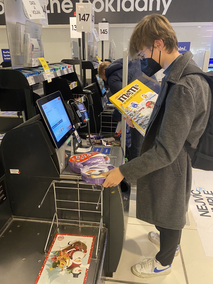 kubakohout_'s tweet photo. ve stredu recenze adventnich kalendaru na @heyfomocz ❤️ https://t.co/qKVcz290NI