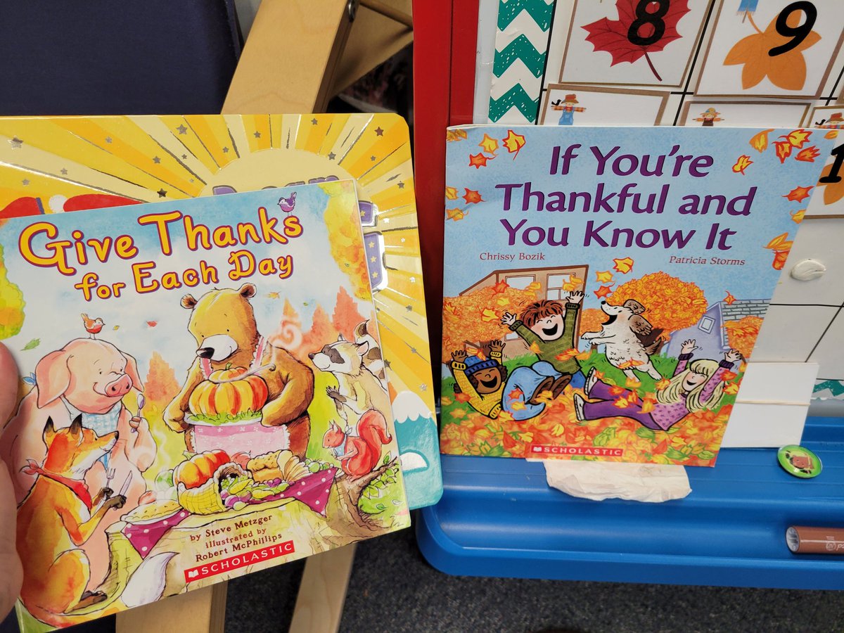 BeckyDollins's tweet image. This week we are focusing on all the things we have to be thankful for.  I am thankful for all these little turkeys!  ❤🦉#thankful #Namepractice #finemotorfun @Oakwood_Manor @NKCSchools❤ 🦃