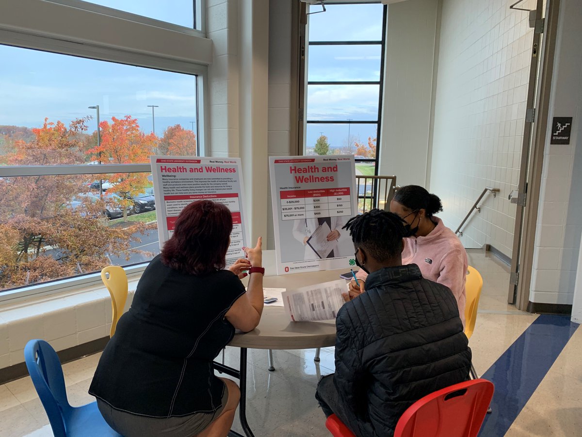 OhioTreasurer's tweet photo. Last week, our staff visited @ButlerTech to assist in an interactive #RealMoneyRealWorld presentation. 

This innovative curriculum presents students w/ scenarios aimed at making lifestyle and budget choices similar to the ones they will make as adults. #RMRW @CFAES_OSU https://t.co/cDiQxcSCeU