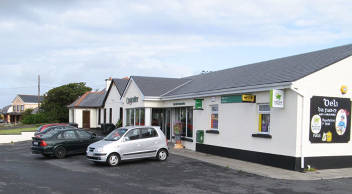 tuairiscnuacht's tweet photo. Ticéad lotto ar fiú €1 milliún é díolta i siopa Gaeltachta https://t.co/QGot76aJ8n https://t.co/RqMmScw33F