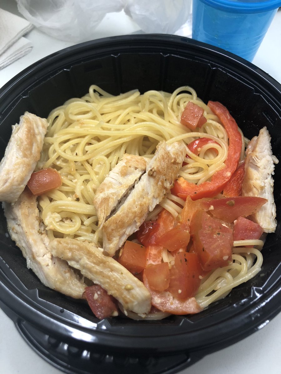 JetSurfMexico's tweet photo. @OliveGardenMx es en serio ??? 
Donde quedó el pollo ??? https://t.co/lk8S2UKIJm