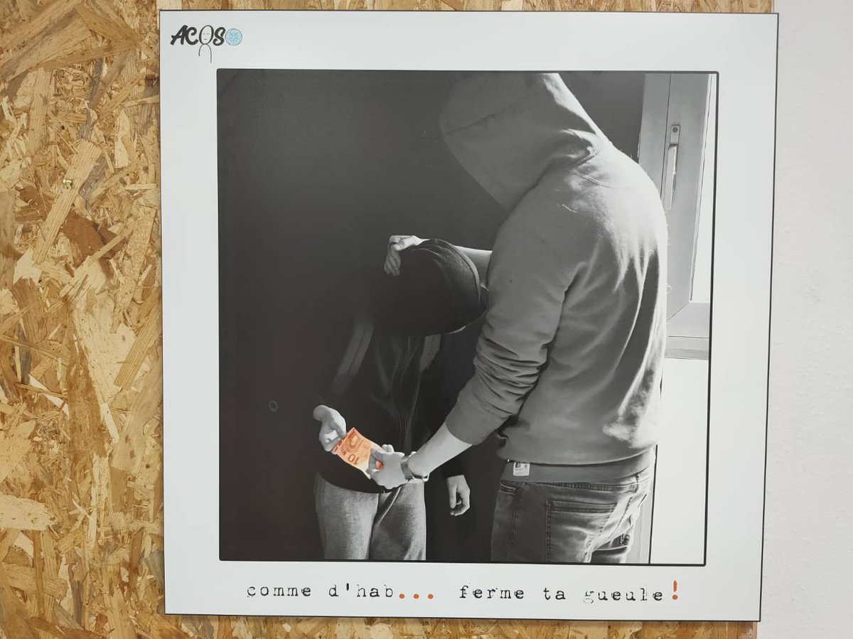 Decazeville12's tweet photo. Ce lundi soir avait lieu l'inauguration de l'expo photos et du clip vidéo réalisés par un groupe de jeunes decazevillois sur la thématique du harcèlement scolaire.

Romain SMAHA, adjoint au maire a pu rappeler que l'espace jeunes avait fêté ses trois ans.

#Decazeville #Aveyron https://t.co/HoEMi9ChNW