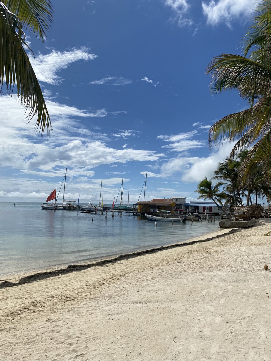 Ok, so I’m mostly retired. I don’t have to advertise where I go, nor solicit new customers. I like my life the way it is, and have worked over 20 years in the game. Everyone doesn’t need to know my name, and I’m just fine with that. 😘 🖤 #AmazonDomme #FemDom