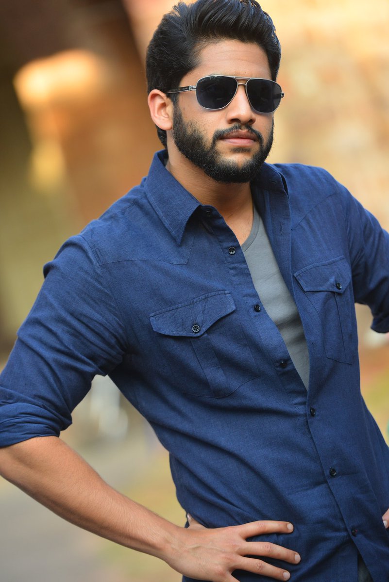 ChayAkkineniFc's tweet photo. @chay_akkineni - ๐๐ง๐๐ฃ๐๐๐ฃ๐ ๐ผ๐ฉ 4๐๐ก๐๐๐ ๐๐๐ฉ๐ 33.2๐ ๐๐ฌ๐๐๐ฉ๐จ ๐๐ฅ
#HBDYuvasamratNagaChaitanya
#NagaChaitanya || #Bangarraju
#ThankYouTheMovie #ThankYouFirstLook https://t.co/Kbod9KzNSz
