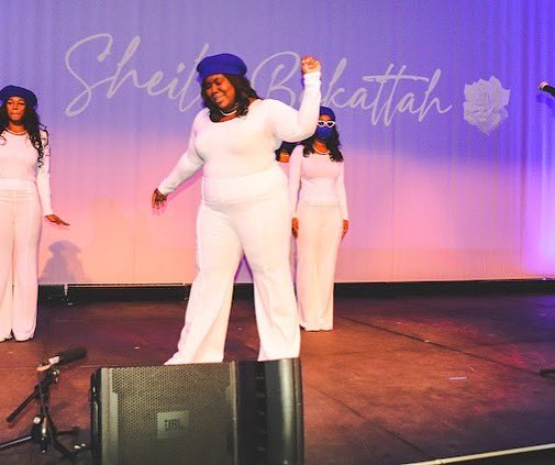 queensheilaaa's tweet photo. Now a FINER WOMAN 💙🕊 https://t.co/gupDesJ8mn