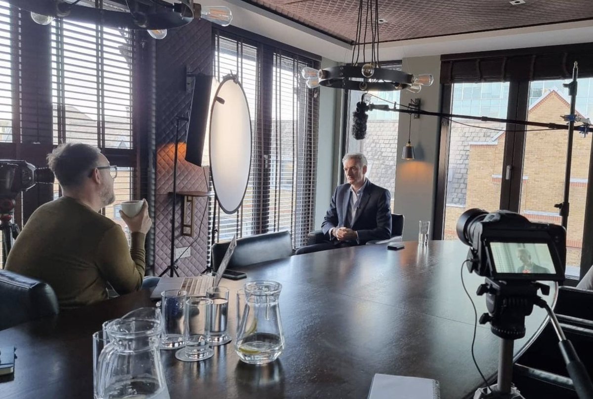 filmpunks_tv's tweet photo. Great to be back in London filming new content with the great people at @iMeta and @Aurora 🎥🤘💥 https://t.co/l2WZywRGzX