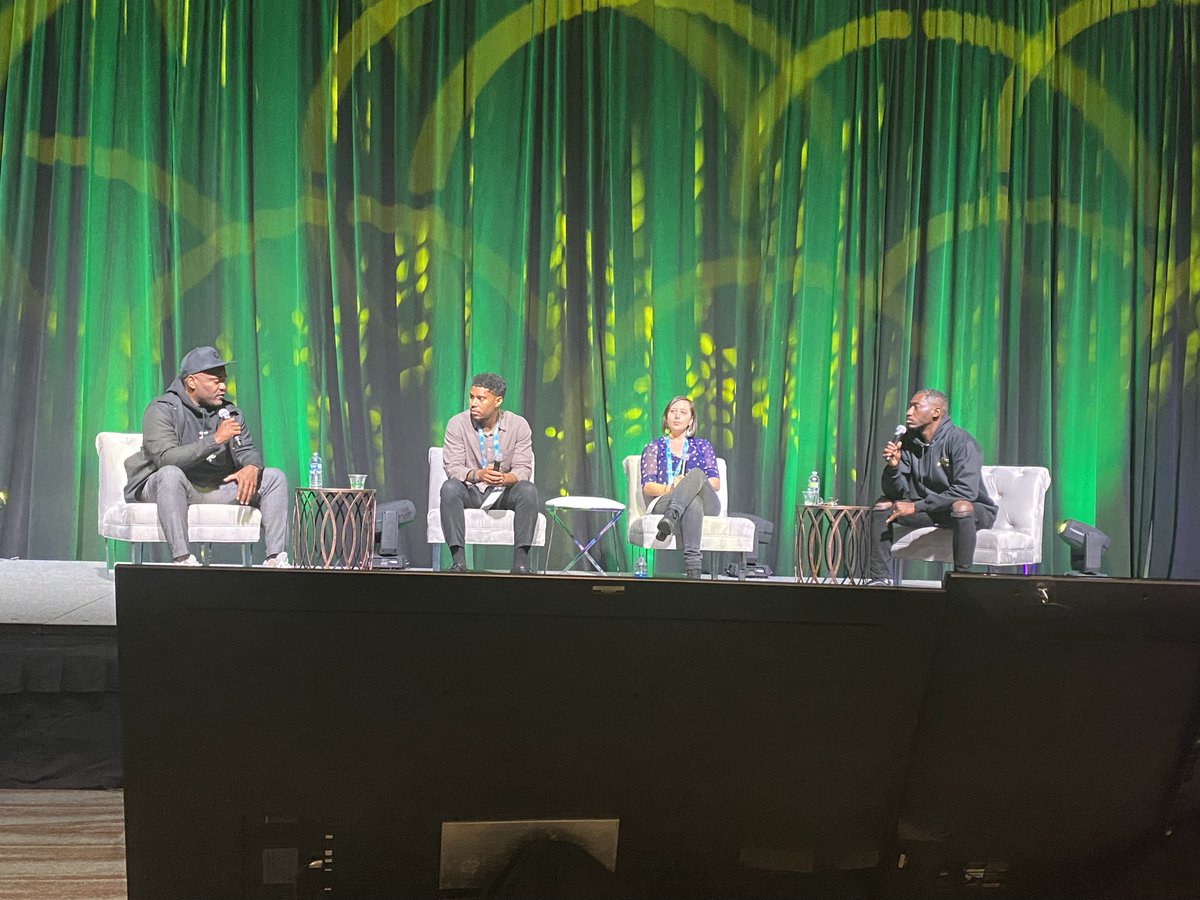 Tahir Johnson moderating the "Be a Boss at Securing Funding in Cannabis" panel featuring Willie Mack, Co-Founder and CEO of @comethinkbig; Akele Parnell, Head of Equity Partnerships at @getlanternnow; and Celia Daly, Director of Operations for <a href="/PoseidonInvest/">Poseidon Investment MGMT</a>