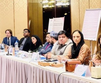 qas58's tweet photo. It was a pleasure to speak at an Inter Faith Conference in Karachi focusing on the rights of minorities in Pakistan & on Women’s Empowerment organised by #Amwec
@anilaali
@KMKheealDas
@ShahidaRehmani
@usconsulatekhi
#AmericanMuslimMultiFaithAndWomenEmpowermentCouncil
#Ammwec https://t.co/bQCoCh5RlZ