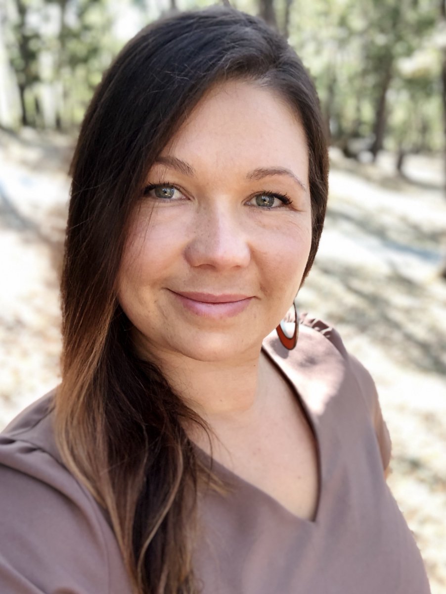 0xbattle_nexus's tweet photo. Our team @tesujiinc is an established and experienced group of #gamedevs, & #artists that have been building successful products together since 2017. In charge of operations is @aeron_miller (#earlyriserclub, #informationsponge, #workingmom, #projectslayer) https://t.co/MrB5czIT2I