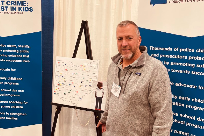 Happy Holidays to our members!  We appreciated meeting new <a href="/FightCrime/">Fight Crime</a>OH member and newish Springfield Twp (Mahoning Co) Chief Ray Fellows, who stopped by our booth at the <a href="/OACP1/">OACP</a> conference in Columbus recently. #FightCrime25 <a href="/crees2008/">Cyndy Rees</a> @OhioCSA @FightCrime