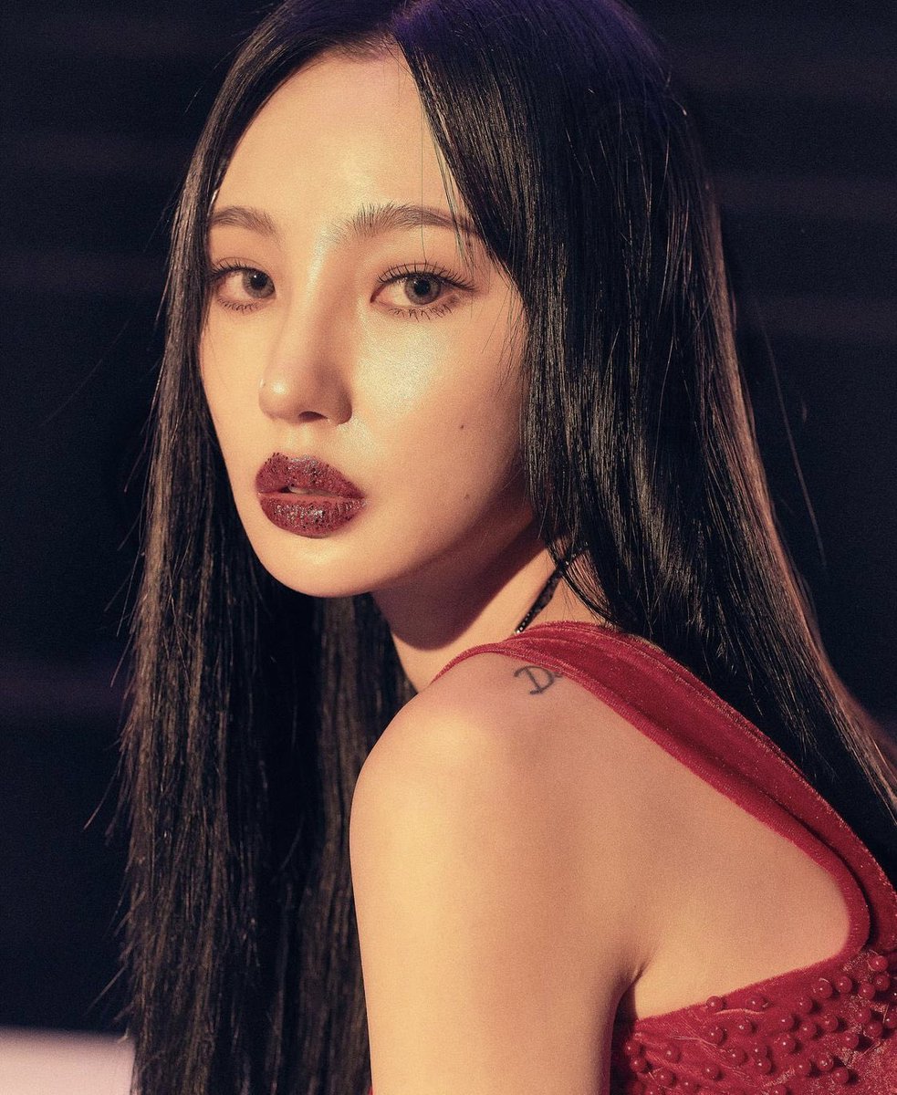 KpopGirlzBands1's tweet photo. #Heeo ex miembro de #4TEN #Designer #Teasers https://t.co/VVGFVbflLX
