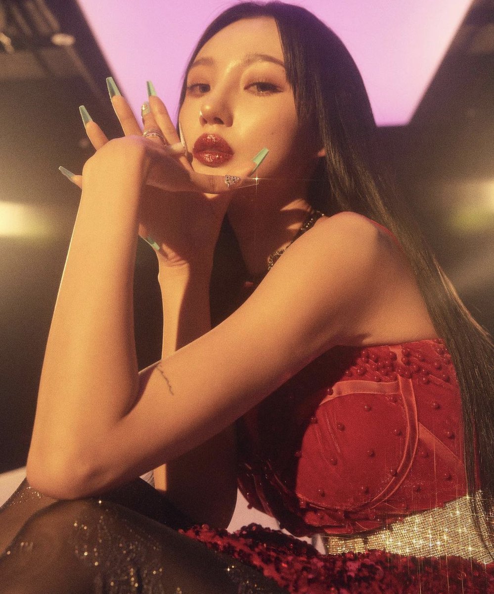 KpopGirlzBands1's tweet photo. #Heeo ex miembro de #4TEN #Designer #Teasers https://t.co/VVGFVbflLX
