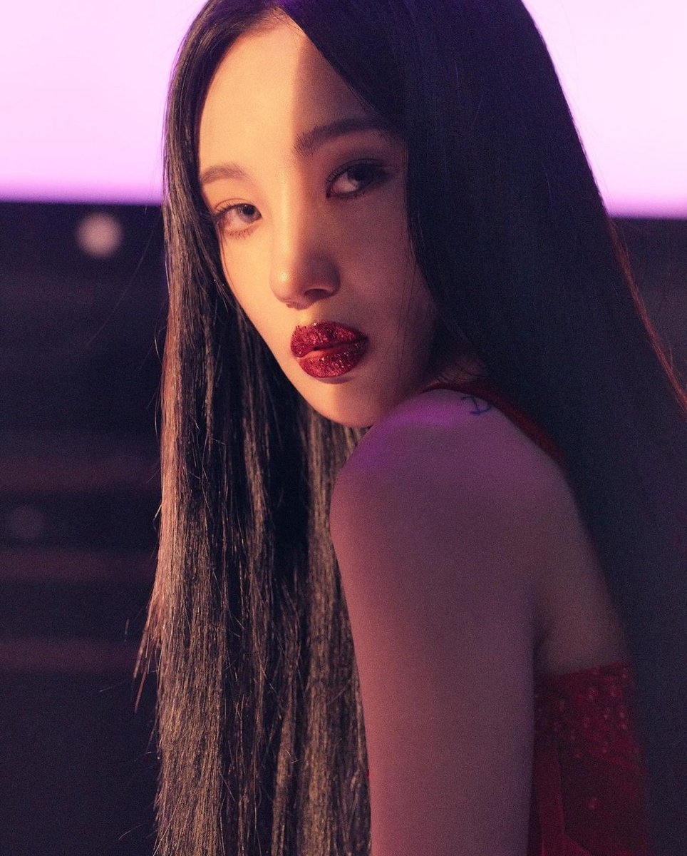 KpopGirlzBands1's tweet photo. #Heeo ex miembro de #4TEN #Designer #Teasers https://t.co/CjM6f2faYf