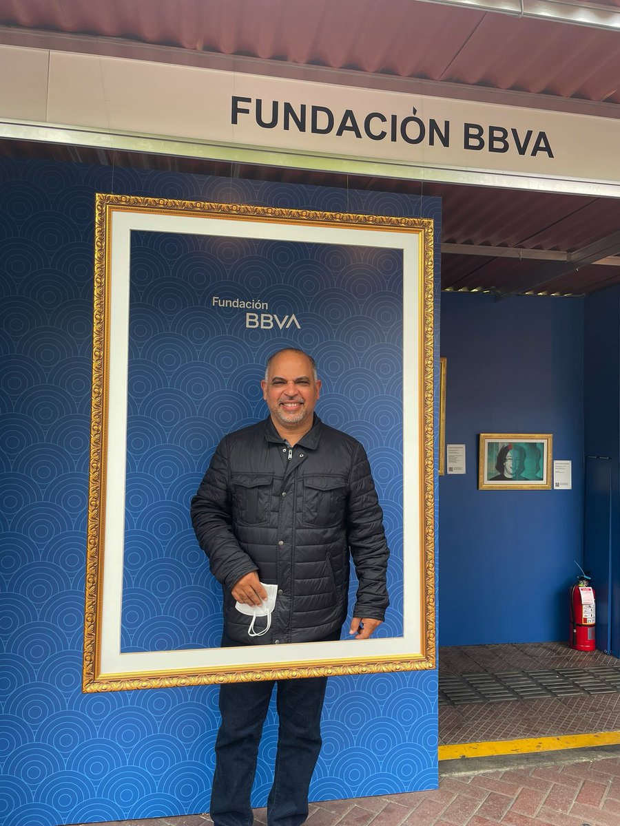 LJacobs2828's tweet photo. #EncuentraTuPoema @fundacionbbvape https://t.co/P6Q6R6gF3c