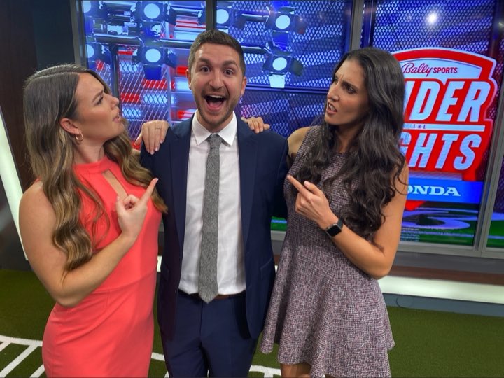 Anna Logan (@annaraelogan) on Twitter photo Perplexed.
Shouldn’t you be like, in the rain or something?
Our field reporter <a href="/jeremytache/">jeremy taché</a> joins <a href="/KellySaco/">Kelly Saco</a> and I in the studio TONIGHT. Which teams advanced to the regional final? Best RB in the state?
It’s a loaded show, don’t miss it!!
On @BallySportsFL at 6 pm 😘 Perplexed.
Shouldn’t you be like, in the rain or something?
Our field reporter <a href="/jeremytache/">jeremy taché</a> joins <a href="/KellySaco/">Kelly Saco</a> and I in the studio TONIGHT. Which teams advanced to the regional final? Best RB in the state?
It’s a loaded show, don’t miss it!!
On @BallySportsFL at 6 pm 😘
