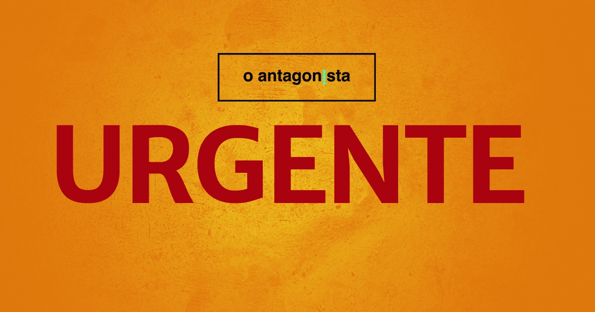 o_antagonista's tweet photo. Urgente: Moraes suspende quebra de sigilo de Bolsonaro determinada por CPI. https://t.co/1RIzsfScy2 https://t.co/6VRLPCwrgF