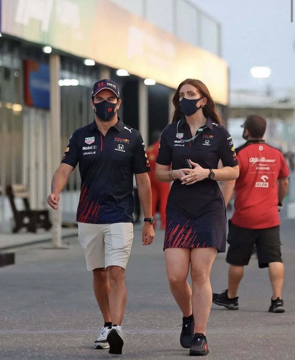 Alberto Tello de Meneses (@atellodemeneses) on Twitter photo ⚠️ Atención <a href="/redbullracing/">Oracle Red Bull Racing</a>, <a href="/pumamotorsport/">PUMA Motorsport</a>, <a href="/redbullMEX/">Red Bull México</a> y <a href="/PUMAmexico/">PUMAmexico</a>: Enorme interés ha causado ese vestido del equipo. Las aficionadas a la <a href="/F1/">Formula 1</a> y <a href="/SChecoPerez/">Sergio Pérez</a> tienen identidad propia y representan una gran área de oportunidad en el merchandising de la próxima temporada.🔥🇲🇽 ⚠️ Atención <a href="/redbullracing/">Oracle Red Bull Racing</a>, <a href="/pumamotorsport/">PUMA Motorsport</a>, <a href="/redbullMEX/">Red Bull México</a> y <a href="/PUMAmexico/">PUMAmexico</a>: Enorme interés ha causado ese vestido del equipo. Las aficionadas a la <a href="/F1/">Formula 1</a> y <a href="/SChecoPerez/">Sergio Pérez</a> tienen identidad propia y representan una gran área de oportunidad en el merchandising de la próxima temporada.🔥🇲🇽