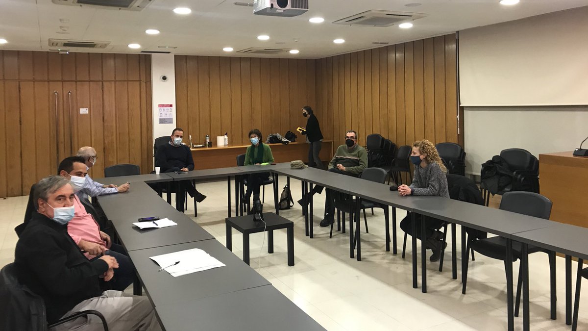 MiquelCarr's tweet photo. Avui hem fet la 1a trobada amb les entitats de @granollers, en el procés d'elaboració del nou Pla Director de #CooperaSi. Comencem! https://t.co/O0KsqMdWhP