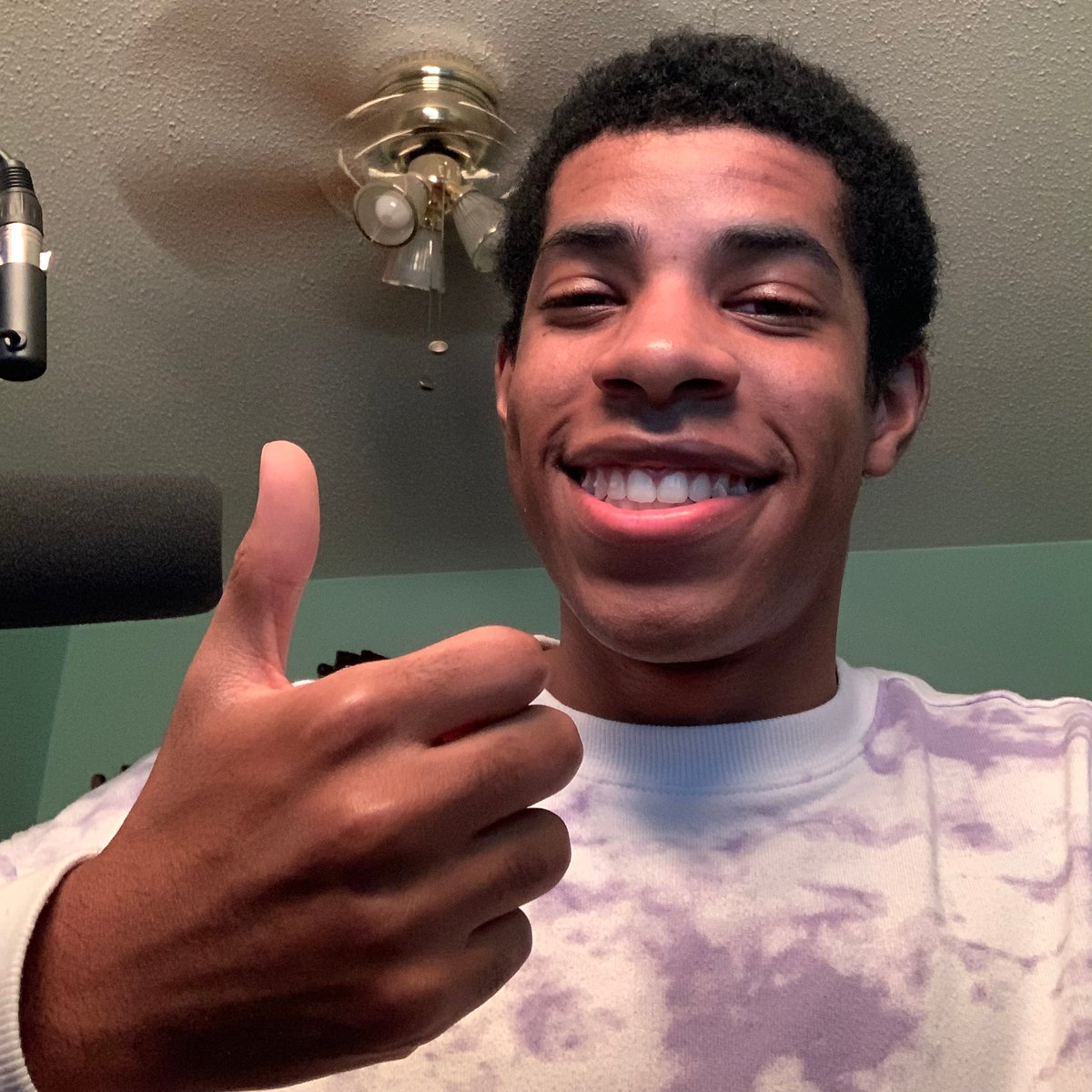 eli tweet media