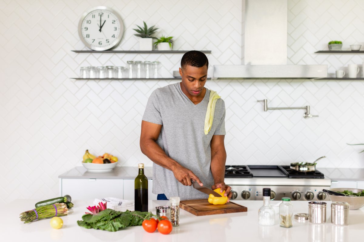 It's hard to believe that Thanksgiving is just a few days away! Whether you're traveling to visit family or cooking up a feast right in your own home, how are you spending yours this year?