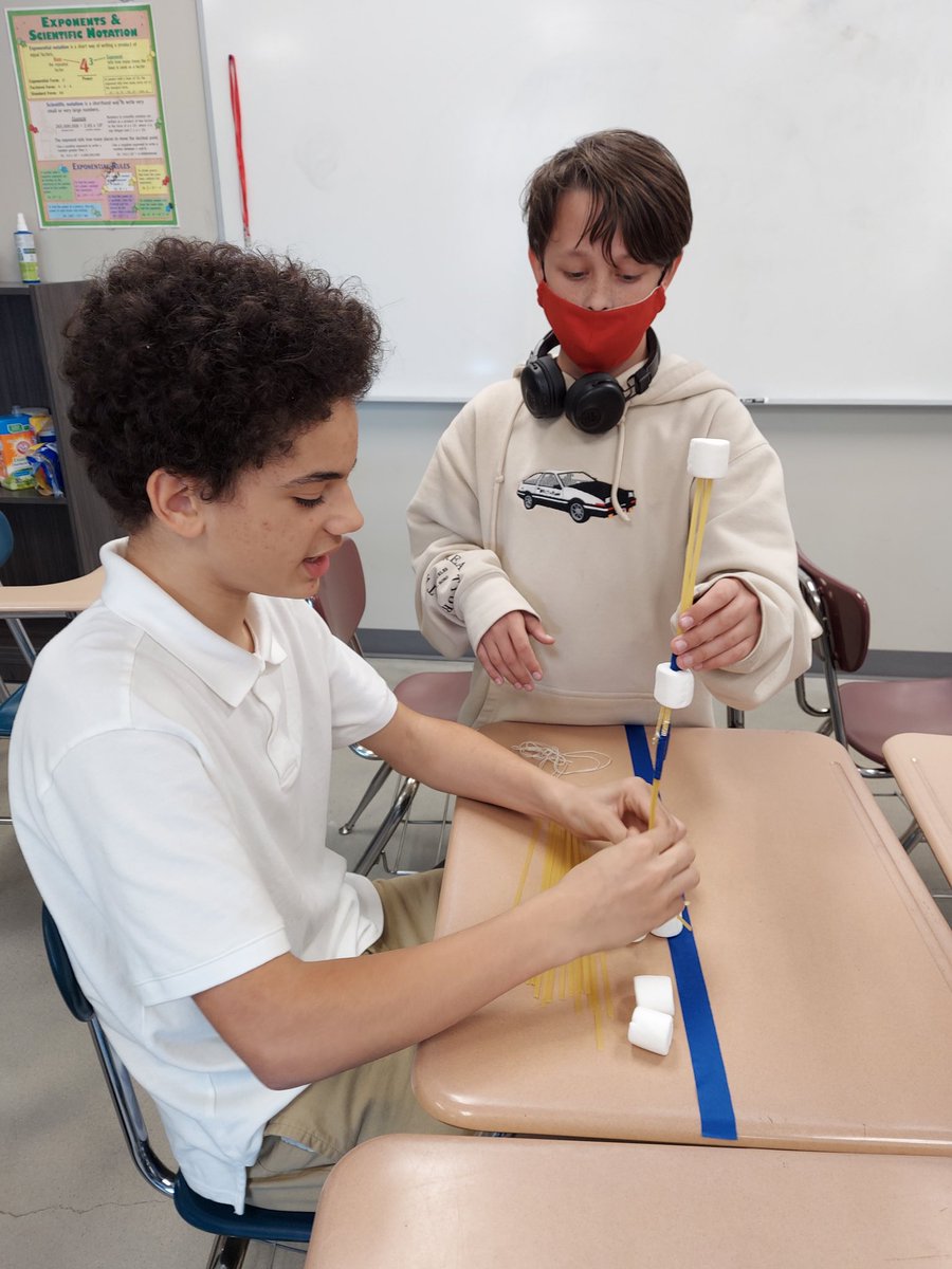 lcs_lincolnton's tweet photo. Middle school Nest groups worked together to construct a tower from spaghetti that will support one large marshmallow at the top. The group that builds the highest free-standing tower wins the competition, and our highest structure was 81 cm!
#LCSSTEM https://t.co/Sha4rscdHr