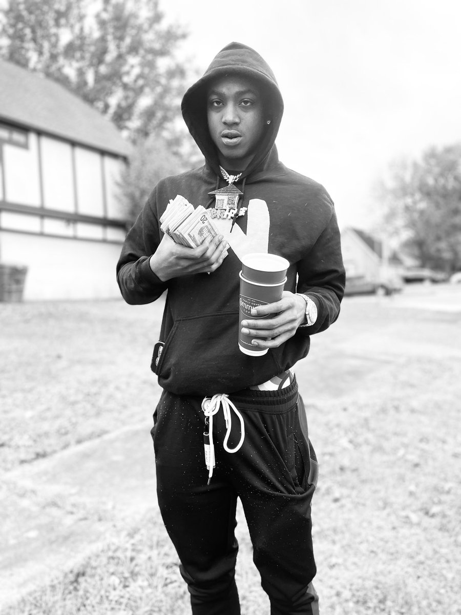 itsluwhoppp's tweet photo. Rarely flex but don’t play wimmie period🦾💲 https://t.co/qLgUVllAiG
