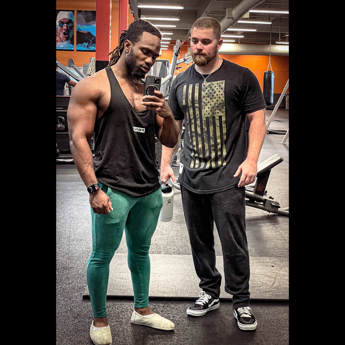 Dee_Jeff's tweet photo. When my guy said, “this is more than just looking good, it’s a part of my routine now.” I felt that https://t.co/SoP93ZSOjl