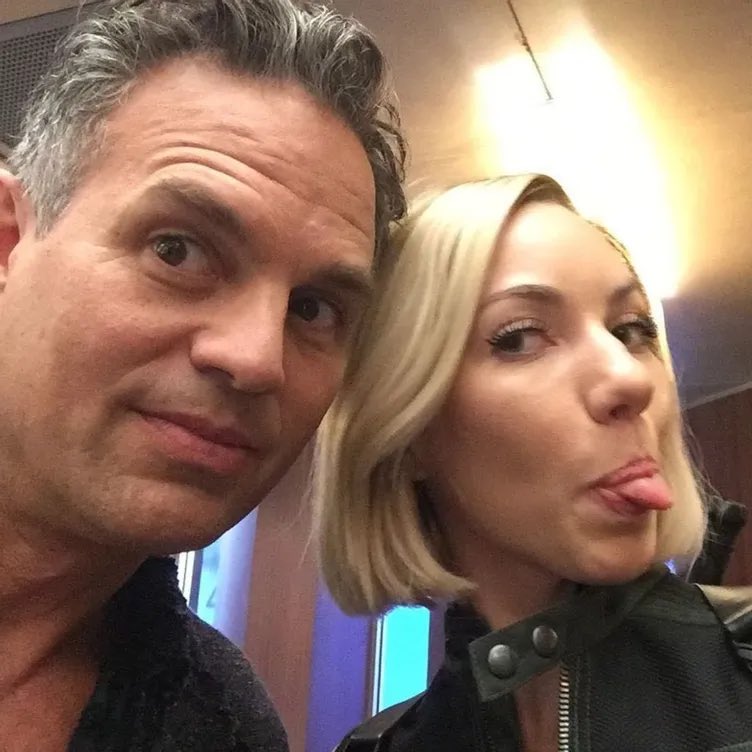 Happy birthday to Scarlett Johansson and Mark Ruffalo, our Hulk and Black Widow 